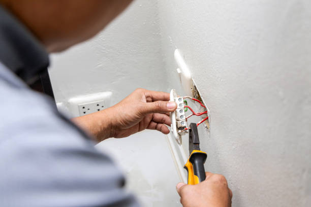 Best Circuit Breaker Repair  in Arlington, TX